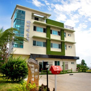 제주롯데호텔 디럭스 마운틴 2인조식포함 BMW X72박3일패키지제주도가산토방 저렴한여름휴가 제주도세미나장소