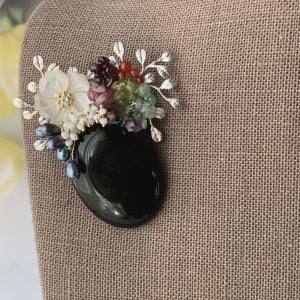 고급 엄마 시댁 할머니 선물 한복 혼주 밀화블랙 브로치, 이다쥬얼리