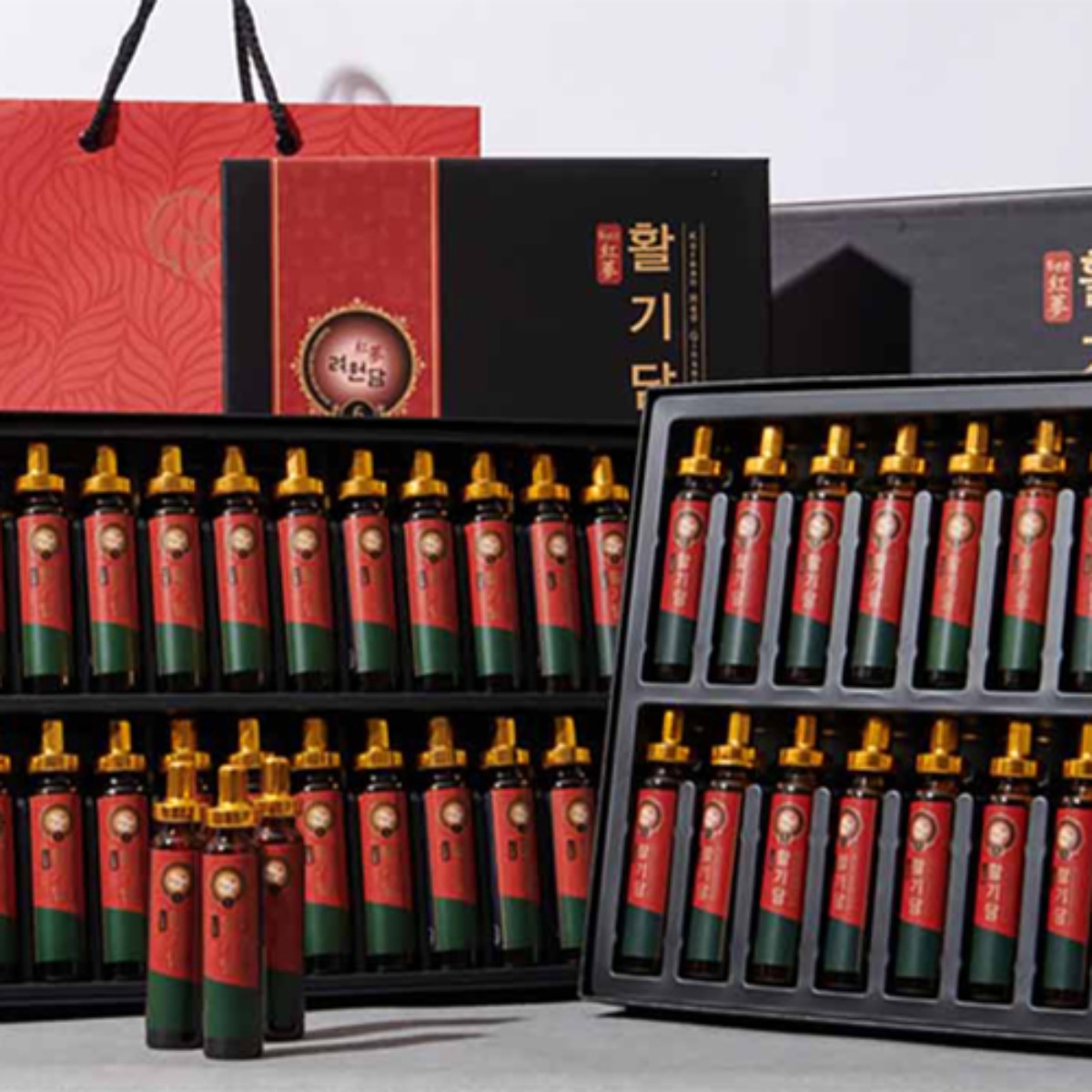 <b>려원담</b> 활기담 6년근 <b>홍삼</b>앰플 600ml  쇼핑백 포함  1세트