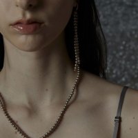 [인비저블 꼴라주]SAPPHIRE GREY PEARL NECKLACE 사파이어 그레이 펄 목걸이