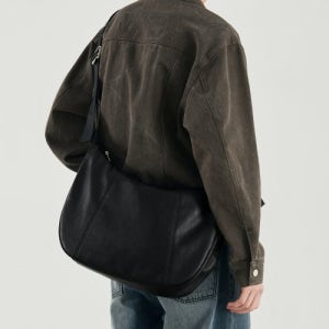 [드로우핏] 호보 레더 메신저백 [BLACK] DFBG3101BK