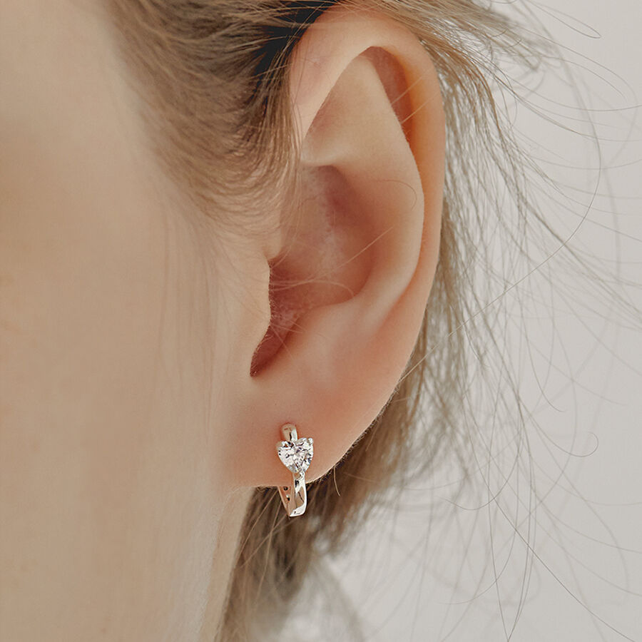 [헤이] [이청아, ITZY 채령, 라치카 가비 착용] heart onetouch earring