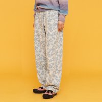 굿하비클럽 TWEED FLOWER BANDING PANTS