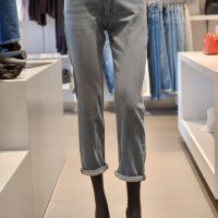 Calvin Klein Jeans 여성 미드라이즈 블루그레이 보이핏 데님 팬츠 J220998 1BZ