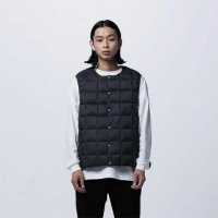 타이온 CREW NECK BUTTON DOWN VEST