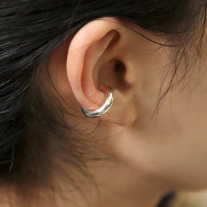 심플 이어커프 귀찌, 아운드