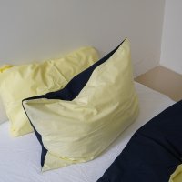 네온네이비 베개커버 Neon navy pillow cover