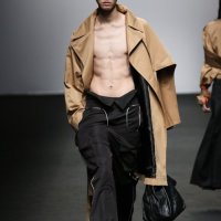 DOZOH 도조 ASYMMETRY OVERSIZED TRENCH COAT