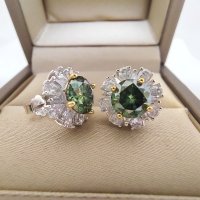 Luomansi 1CT 그린 Moissanite 스터드 귀걸이 GRA 인증서 S925 스털링 주얼리 웨딩 파티 생일 선물