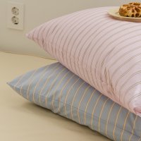 candy stripe pillow cover