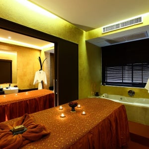 [E티켓 사용] 치앙마이 드 차이 콜로니얼 호텔 디 엘레강스 스파&마사지