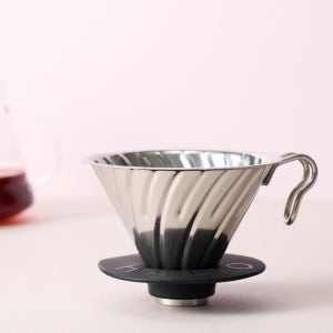 하리오 V60 스테인레스 메탈 드리퍼 실버 VDM-02HSV