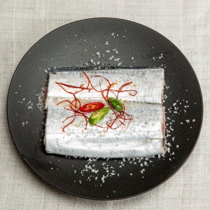 낚시로 잡은 제주 손질 은갈치 2미 (급냉)