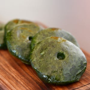 쫀득한 식감의 강화약쑥개떡 1kg (20개 내외)