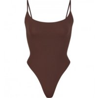 스킴스 SKIMS Fits Everybody Camisole Thong Bodysuit Cocoa