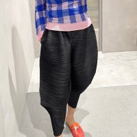 이세이미야케 PLEATS PLEASE ISSEY MIYAKE 23년 THICKER BOUNCE 팬츠