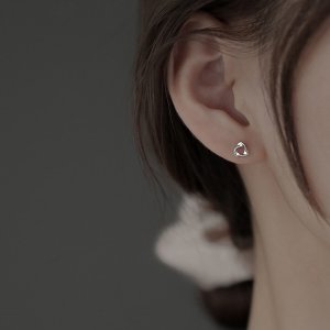 S925 스터드 미니 삼각형 귀걸이 [실버],No.390