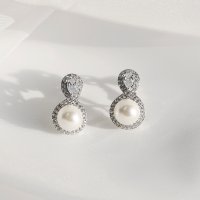 스몰굿띵 클립형 비너스 페어 큐빅 펄 혼주 귀걸이 Earrings