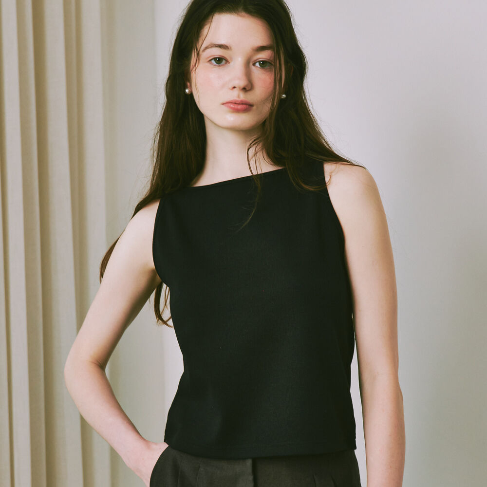[론론] BOATNECK SLEEVELESS BLACK