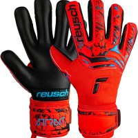 REUSCH ATTRAKT GRIP EVOLUTION 골키퍼 장갑 좋은 그립과 이너 솔기 컷