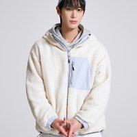 스파오 SPAO 양털 리버서블 후드 덤블 자켓 SPJAC4TC22