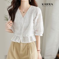 카라 KARRA 펀칭플레어브이넥블라우스