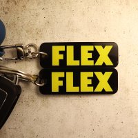 브라운팩토리 FLEX 에어팟 자동차 아크릴 키링 키홀더 FLEX자동차키링