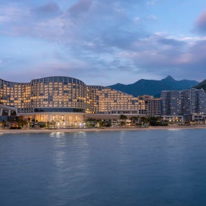 [연말 특별 할인] 셴젠 다메이샤 킹키 인터컨티넨탈 리조트 숙박 패키지 | 크리스마스 추가 요금 없음