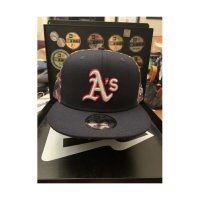 New Era 오클랜드 A의 뉴에라 950 MLB 플래그 메쉬 컬렉션 스냅백 모자