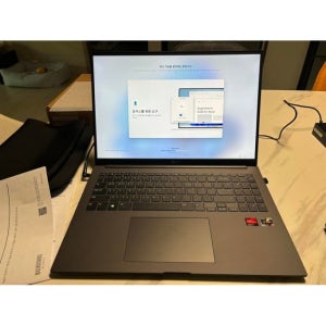 LG전자 2023 울트라 PC 엣지 16 라이젠5 라이젠 7000 시리즈  차콜그레이  256GB  16GB  WIN11 Home  16U70R-GA56K