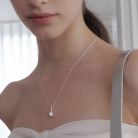 Carat pendant necklace