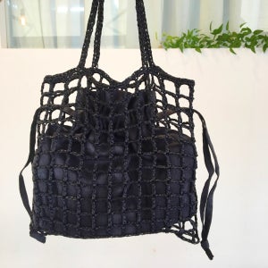 검정네트백과 인견주머니, 공작부인