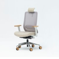 카레클린트 801 WOODY CHAIR