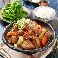 돼지내장수육 삼삼한 매운돼지 국물갈비찜700g 1 2인분 외 - 삼삼한 매운돼지 국물갈비찜700g