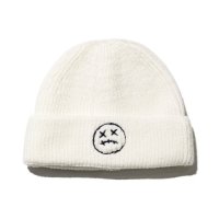 매스노운 MASSNOUN SMILE BEANIE MFTAC004-WT