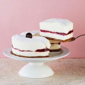 홍대맛집 코만스 라즈베리 레어 치즈 케이크