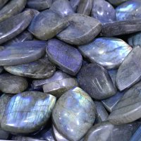 자연 Labradorite 크리스탈 팜 스톤 보석 잎 조각 석영 미네랄 Reiki 치유 홈 장식