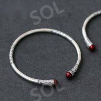 노브랜드 순은 S925 은 뱅글 BANGLE 팔찌 선물-골드 후프 링 남성 모델