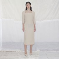 [로트르드민] [23FW] Lautre Essential square ivory dress