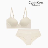 Calvin Klein Underwear CK언더웨어 인비져블 소프트와이어 푸시업브라 QF6021AD-5L7