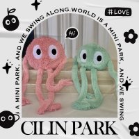 CILIN PARK 깜깜이 롱롱다리 털쿠션 인형