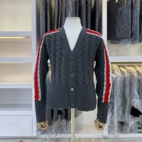 THOM BROWNE 톰 톰브라운 삼선탭 케이블 가디건 - MKC383A Y1024 035