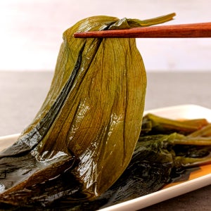 울릉도 자연산 명이나물 장아찌 300g 1통