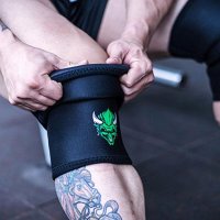 1 Pair Demon Knee Sleeves 7mm Compression Knee Braces Great Support Squats Weightlifting Powerliftin