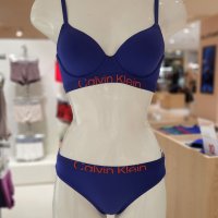 Calvin Klein Underwear CK언더웨어 여성 퓨쳐 쉬프트 데미브라 세트 QF7490AD-QF7411