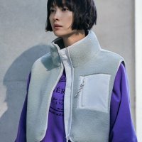 탑텐 23 FW 여성 에코 쉘파 하이넥 크롭 집업 MT