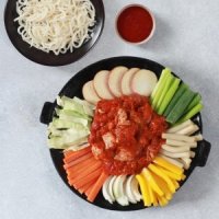 국내산 닭으로 만든 순살 춘천닭갈비 500g x 4팩 소스 우동사리