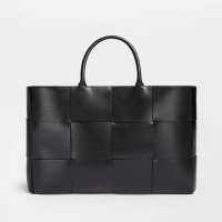 보테가베네타 남성 토트백 BOTTEGAVENETA 라지 아르코 토트백 608608VB1K01000