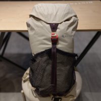 클라터뮤젠 피요름 백팩 18L Fjorm Backpack 18L 40432U11