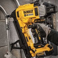 DEWALT 디월트 전동타카 무선 충전 실타카 DCN890N